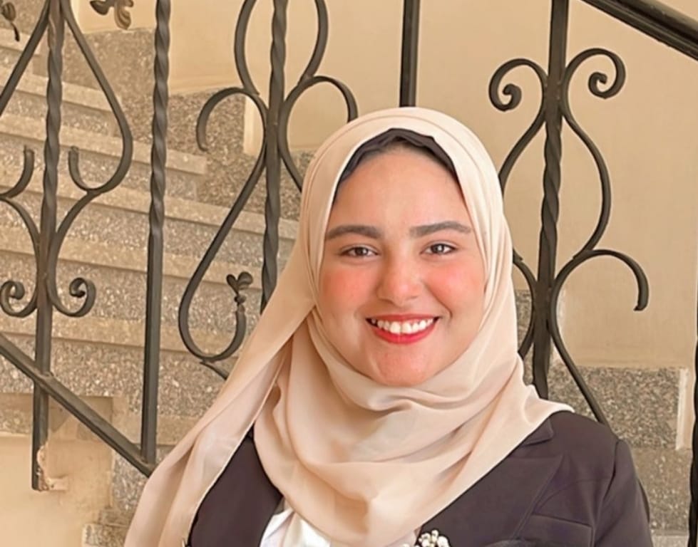 اسماء اشرف على